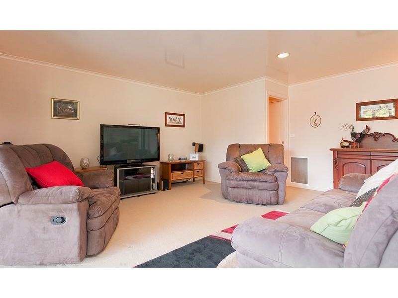 25 Warrawee Road, Mount Evelyn VIC 3796