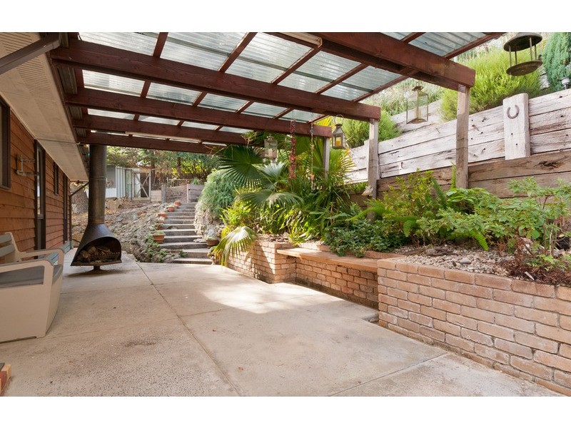 25 Warrawee Road, Mount Evelyn VIC 3796