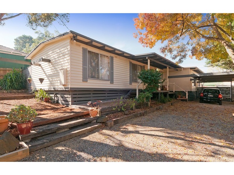 88 Johns Crescent, Mount Evelyn VIC 3796