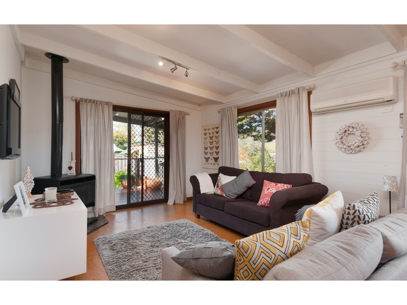 88 Johns Crescent, Mount Evelyn VIC 3796