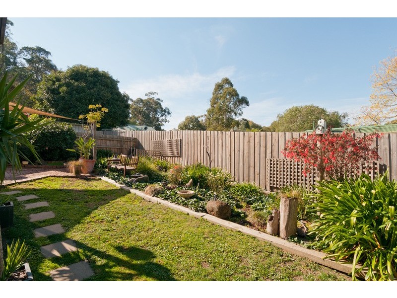 88 Johns Crescent, Mount Evelyn VIC 3796