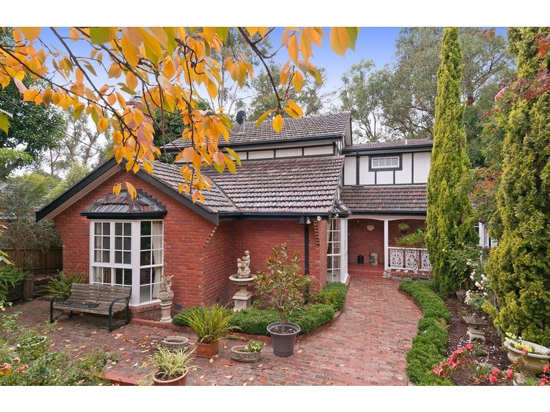 26 Buckmaster Drive, Mount Evelyn VIC 3796