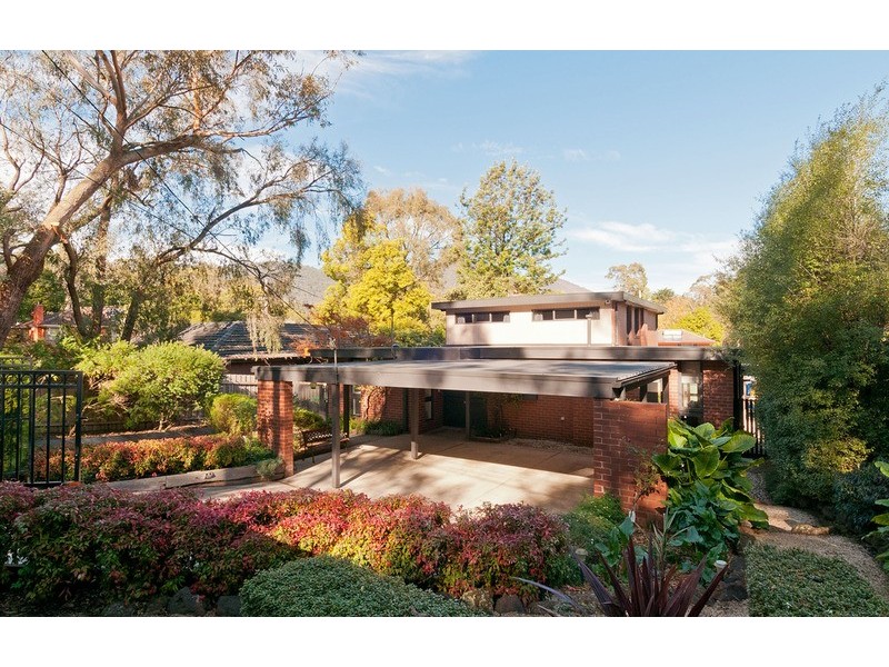 354 Cambridge Road, Montrose VIC 3765