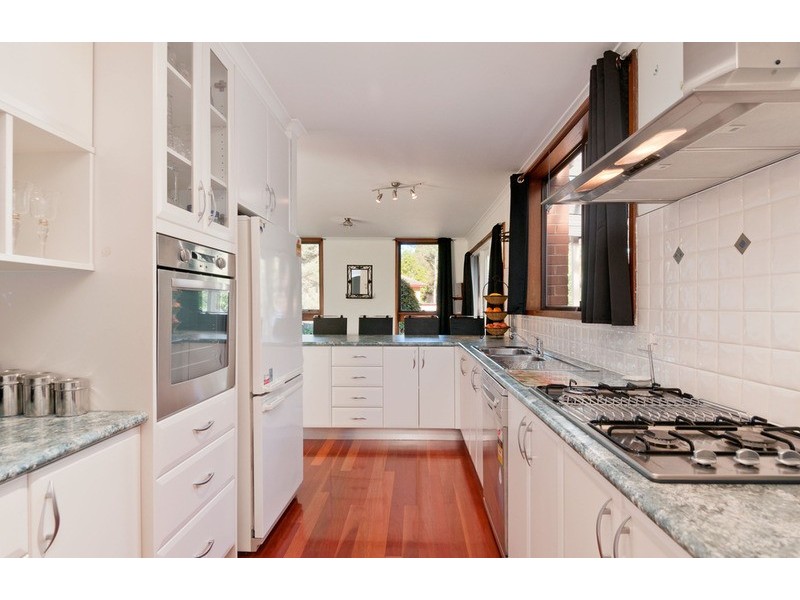 354 Cambridge Road, Montrose VIC 3765