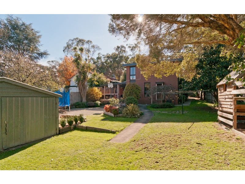 354 Cambridge Road, Montrose VIC 3765