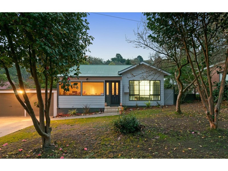 82 York Road, Mount Evelyn VIC 3796