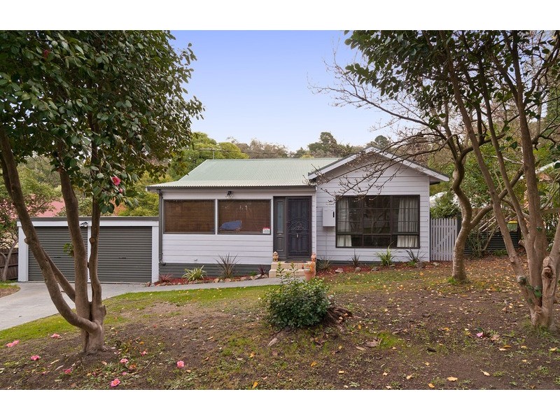 82 York Road, Mount Evelyn VIC 3796