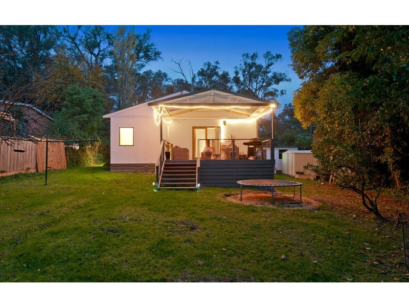 82 York Road, Mount Evelyn VIC 3796