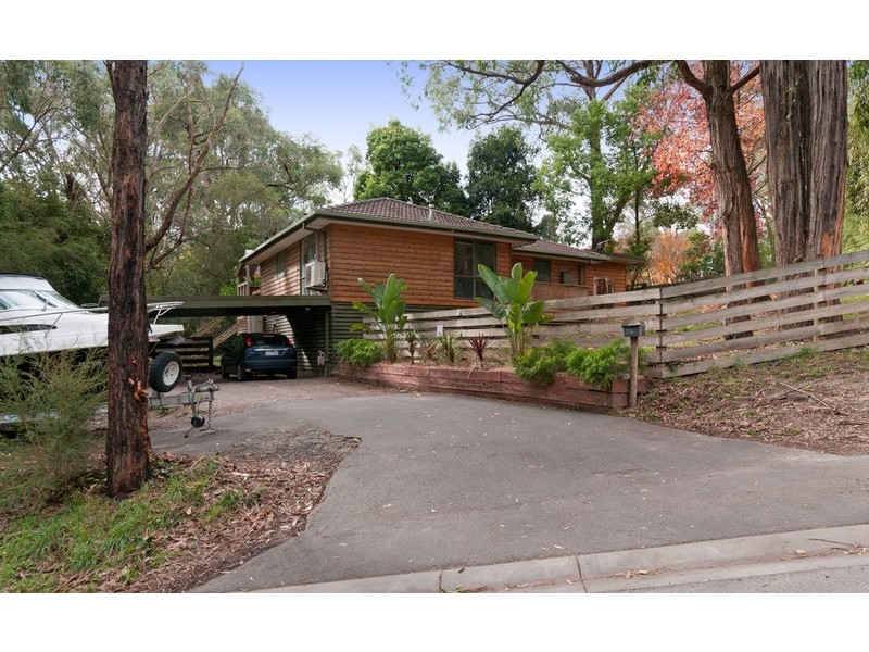 58 Warrawee Road, Mount Evelyn VIC 3796