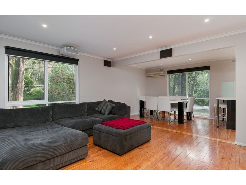 58 Warrawee Road, Mount Evelyn VIC 3796