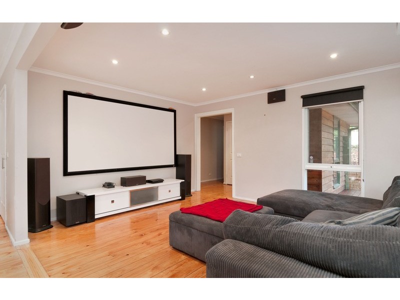 58 Warrawee Road, Mount Evelyn VIC 3796