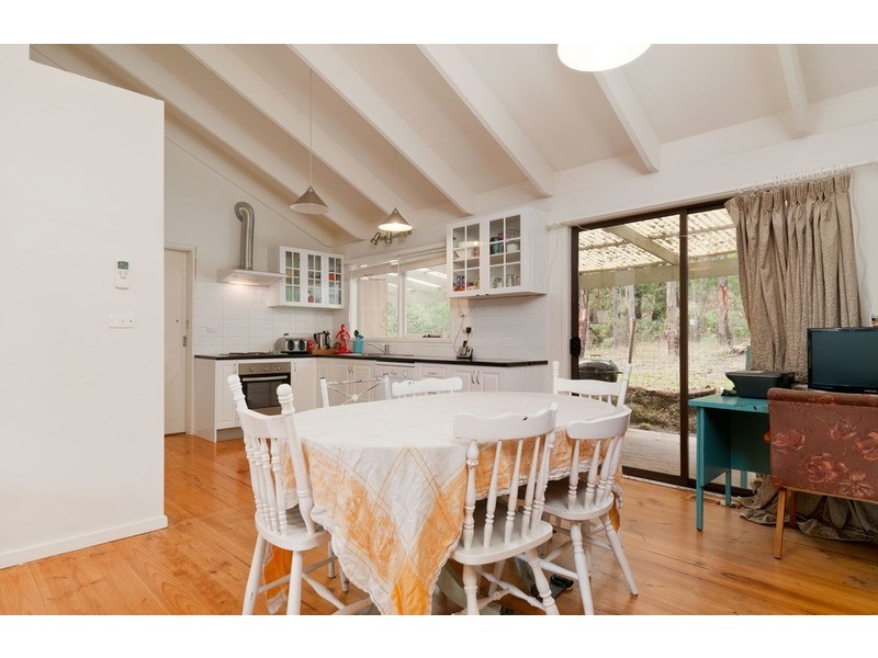 11 Mayo Court, Wandin North VIC 3139