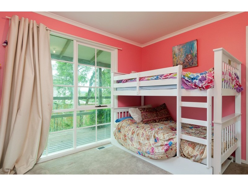 11 Mayo Court, Wandin North VIC 3139