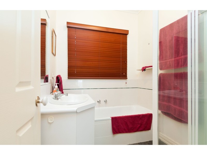 2/20 Maggs Street, Croydon VIC 3136