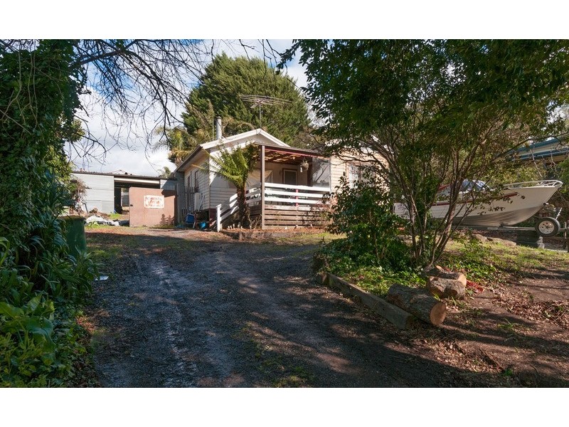 76 Fernhill Road, Mount Evelyn VIC 3796