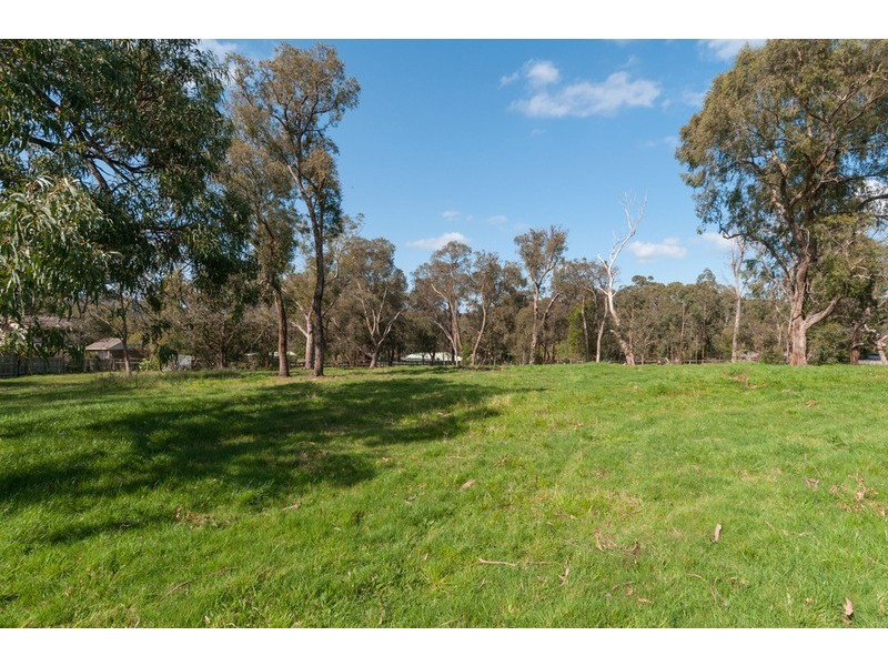 6 Kent  Road, Launching Place VIC 3139