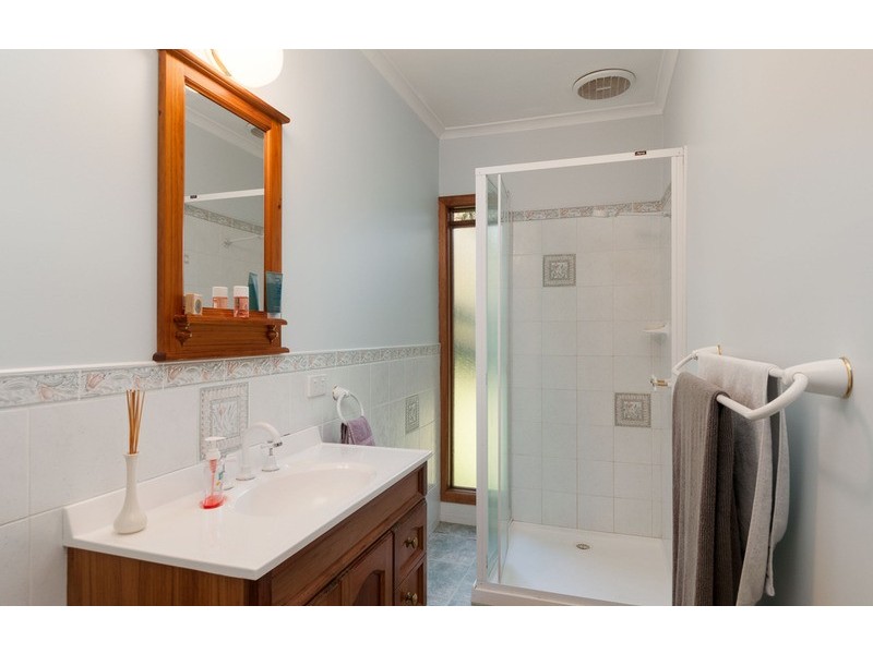 20 Bailey Grove, Wandin North VIC 3139