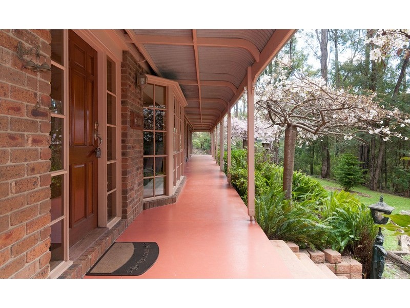 16-18 Nekla  Street, Mount Evelyn VIC 3796