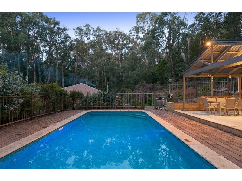 16-18 Nekla  Street, Mount Evelyn VIC 3796