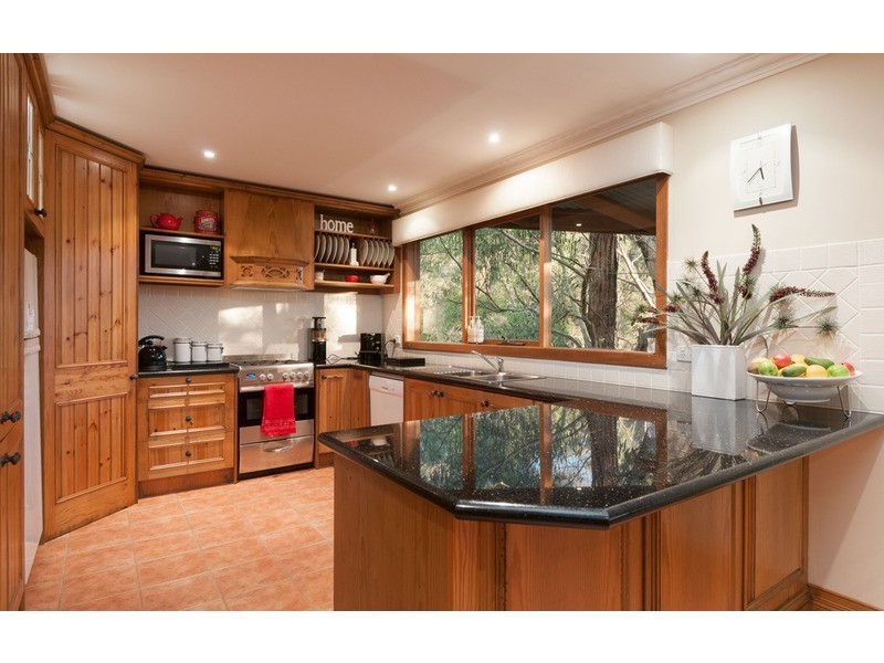 13-15 Sycamore  Grove, Mount Evelyn VIC 3796