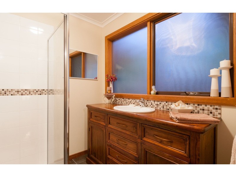 13-15 Sycamore  Grove, Mount Evelyn VIC 3796