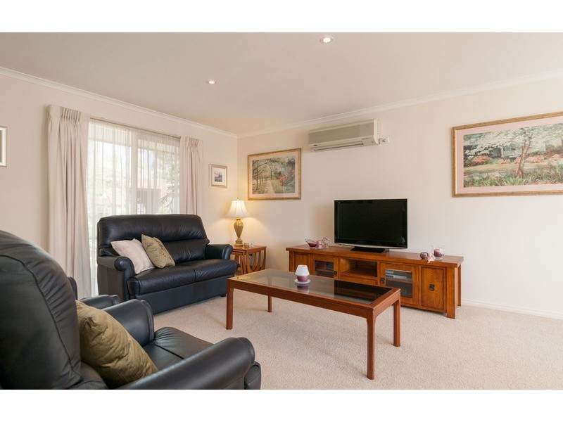 8/19 Prospect Road, Wandin North VIC 3139