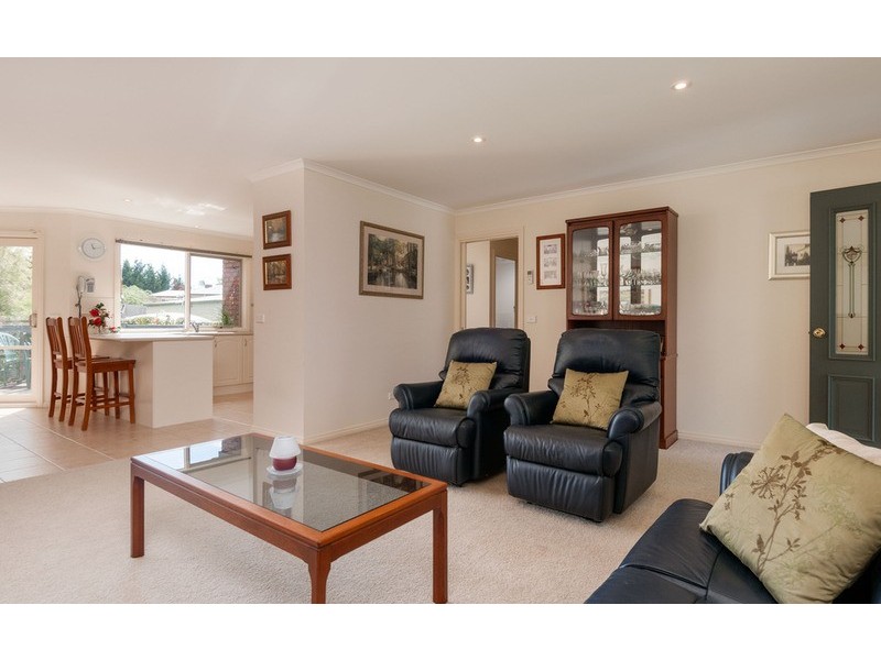 8/19 Prospect Road, Wandin North VIC 3139