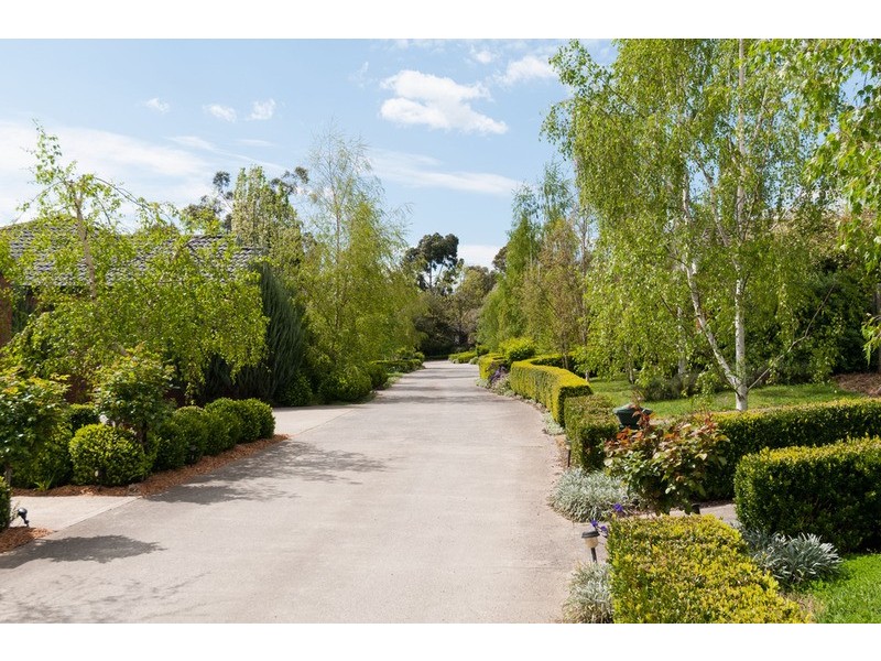 8/19 Prospect Road, Wandin North VIC 3139