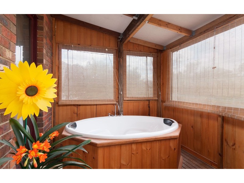 24a Clematis Road, Mount Evelyn VIC 3796