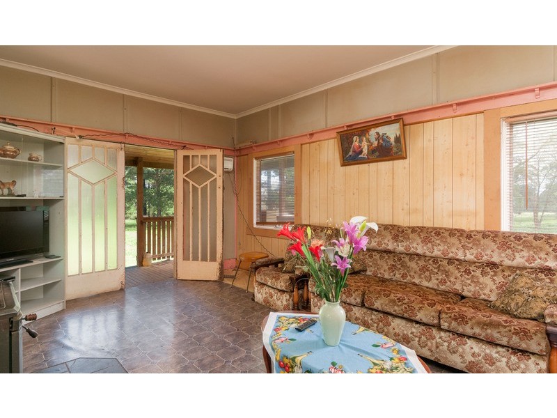 150 Old Baker Road, Wandin East VIC 3139