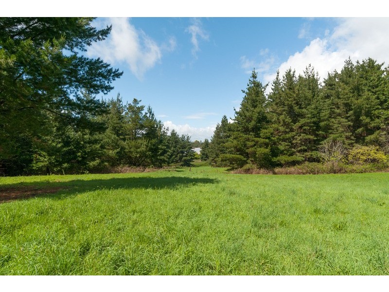 150 Old Baker Road, Wandin East VIC 3139
