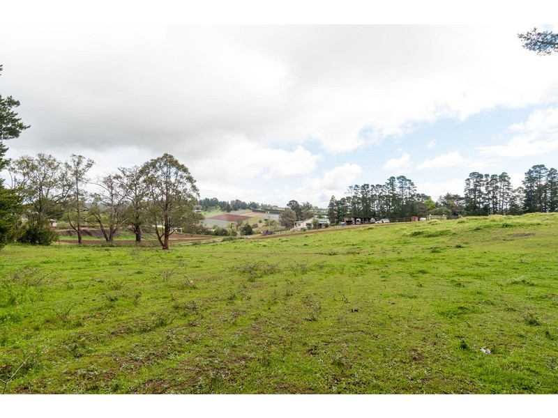 150 Old Baker Road, Wandin East VIC 3139