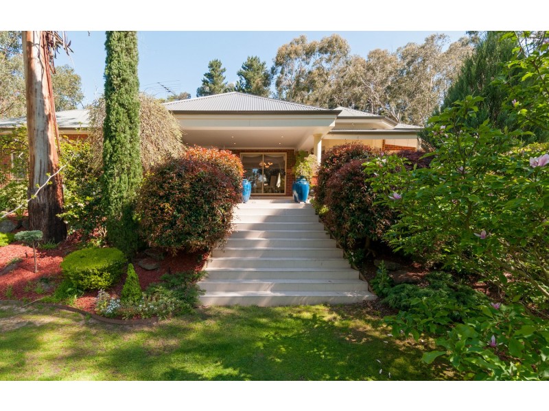 515 Beenak Road, Seville VIC 3139