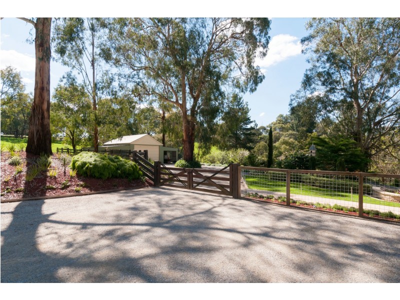 515 Beenak Road, Seville VIC 3139