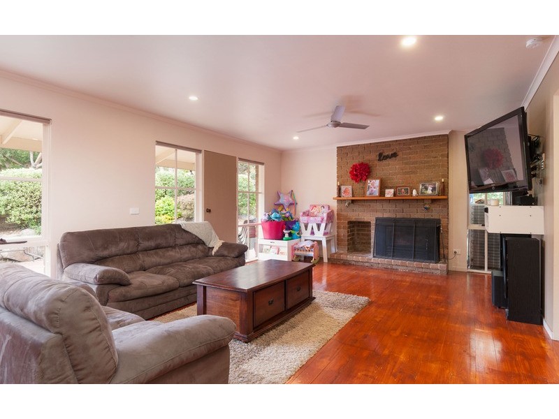 1 Waycott Way, Mount Evelyn VIC 3796