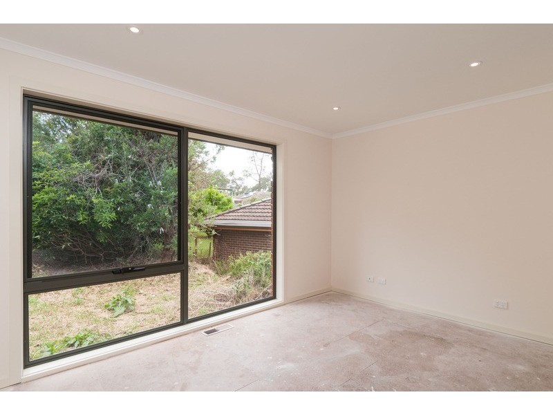 25 Bourke  Street, Mount Evelyn VIC 3796