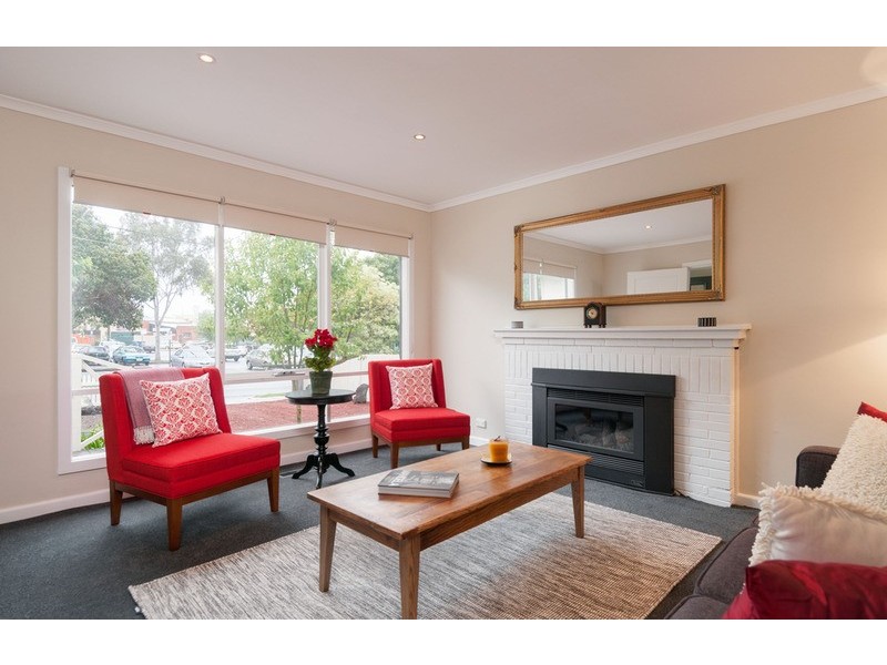 15 Devon Street, Croydon VIC 3136