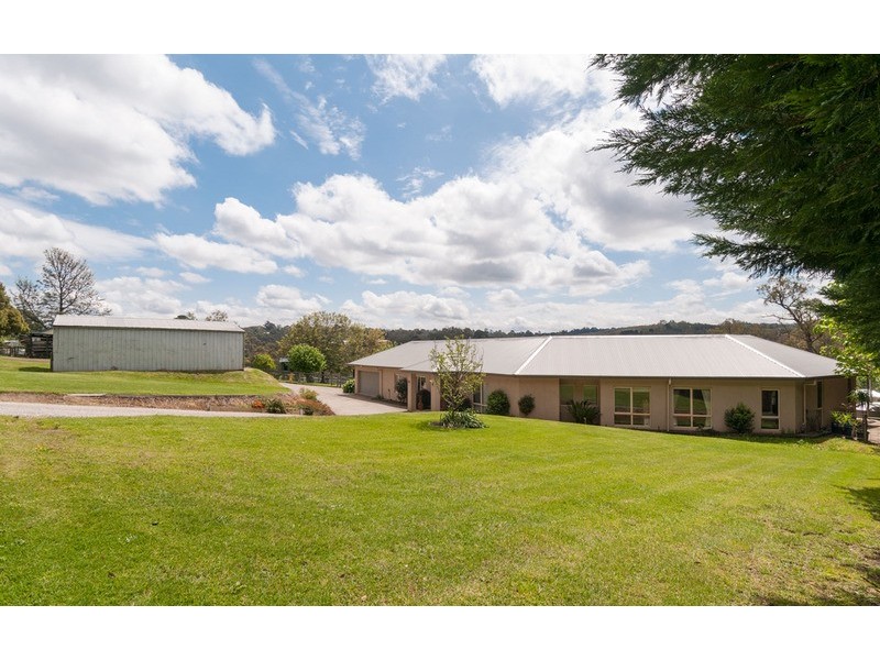 165a Bailey Road, Mount Evelyn VIC 3796