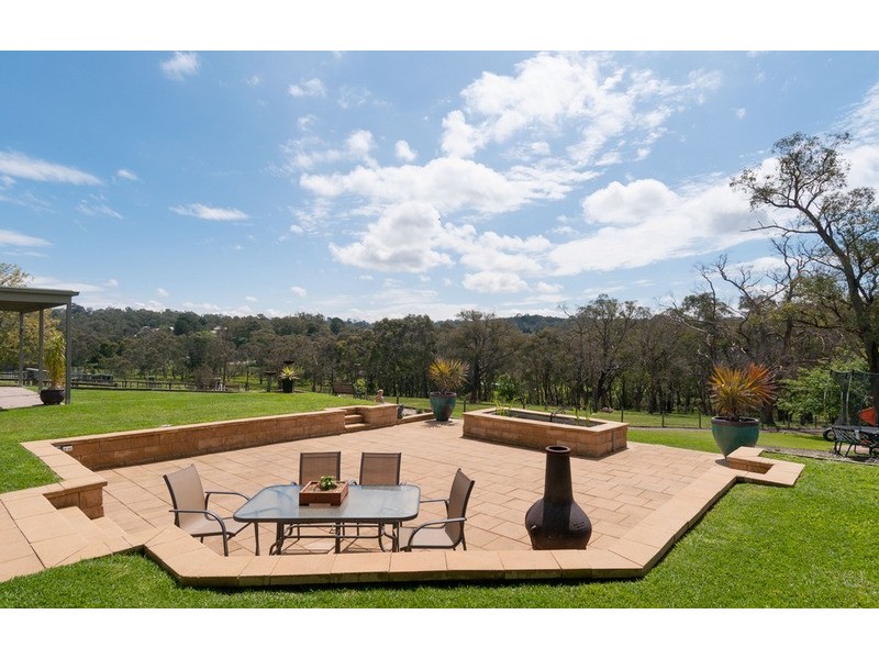 165a Bailey Road, Mount Evelyn VIC 3796