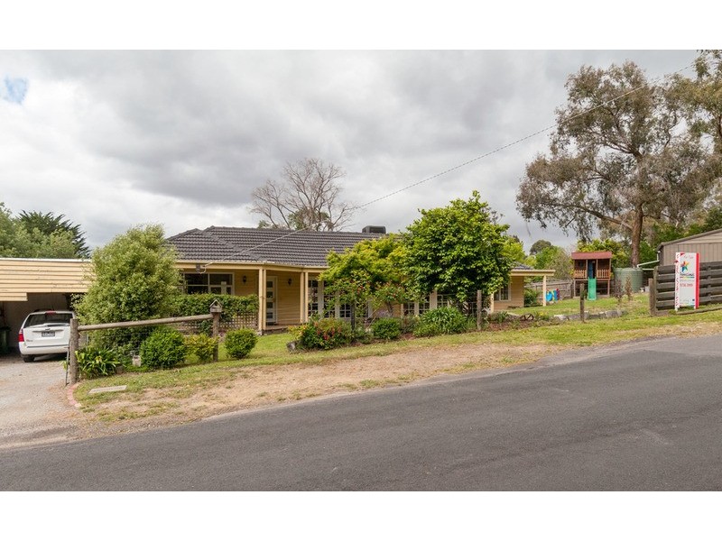 3 Gear Avenue, Mount Evelyn VIC 3796