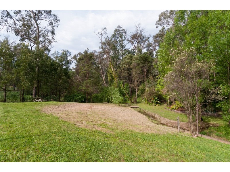 12-14 Junction Road, Mount Evelyn VIC 3796