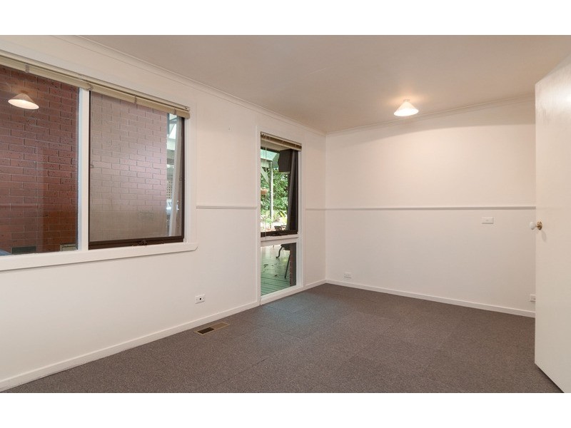 25-27 Heath Avenue, Mount Evelyn VIC 3796