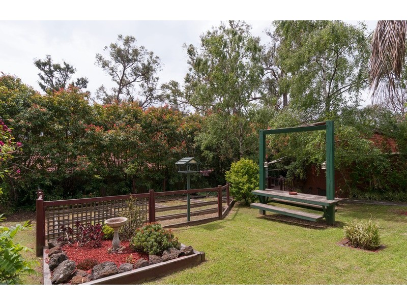 25-27 Heath Avenue, Mount Evelyn VIC 3796