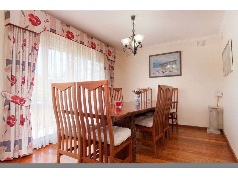 270 Swansea  Road, Mount Evelyn VIC 3796