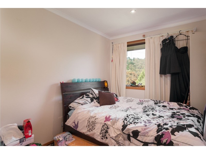 121 Commercial Road, Mount Evelyn VIC 3796