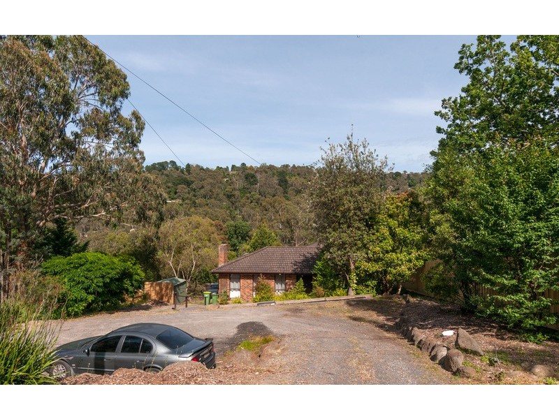 121 Commercial Road, Mount Evelyn VIC 3796