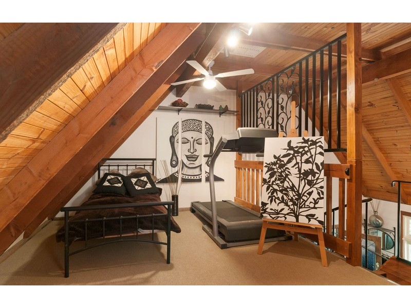 16 Borang Avenue, Mount Evelyn VIC 3796