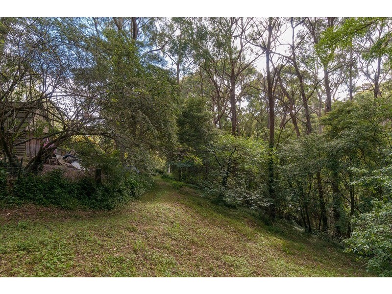 16 Borang Avenue, Mount Evelyn VIC 3796