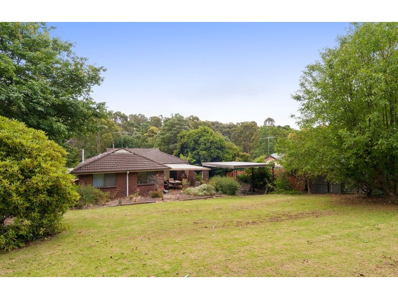 24 McAllister Road, Monbulk VIC 3793