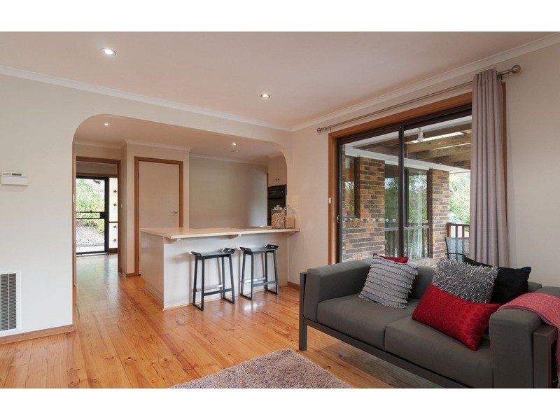 121  Commercial Road, Mount Evelyn VIC 3796